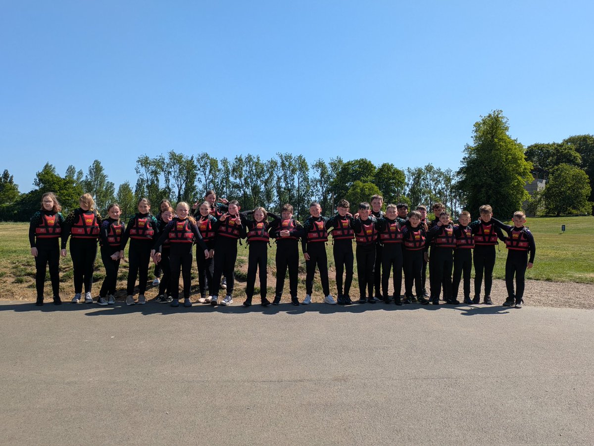 Campers all ready for an afternoon on the water! #camp #memories