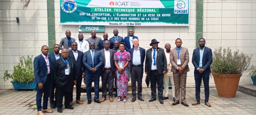 Atelier Technique Régional sur la Conception, l'Élaboration et la Mise en Oeuvre de la Contributions Déterminées au Niveau National (CDN) 3.0 des Pays Membres de la <a href="/CEEAC_ECCAS/">CEEAC_ECCAS</a> .

🗓: 7 mai 2025
📍: Douala

En savoir plus ⤵️ : 
lavoixdelafrique.info/afrique-centra…