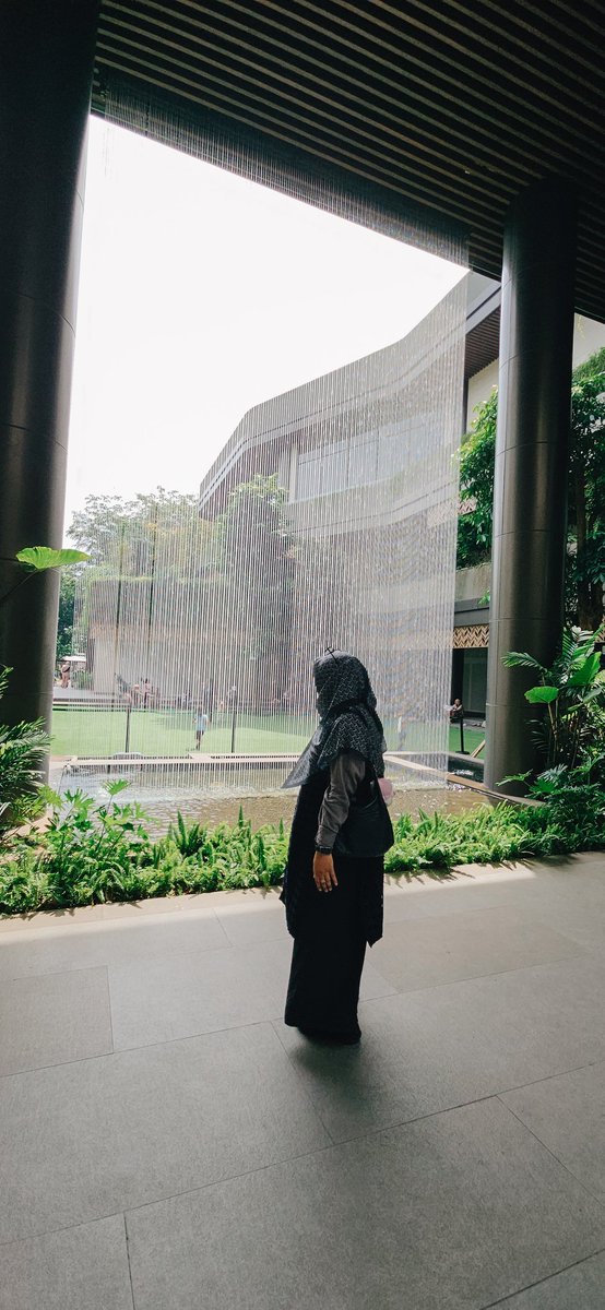 chesinia's tweet photo. Hari ini ke urban forest cipete, beeehhh keren emang ini ibu kota ga ada lawan, tp bs dong ya bekasi someday gini, gatau kapan si, krn gatau kapan pny pemimpin yg bener #elah https://t.co/MF3ZCie7Yo