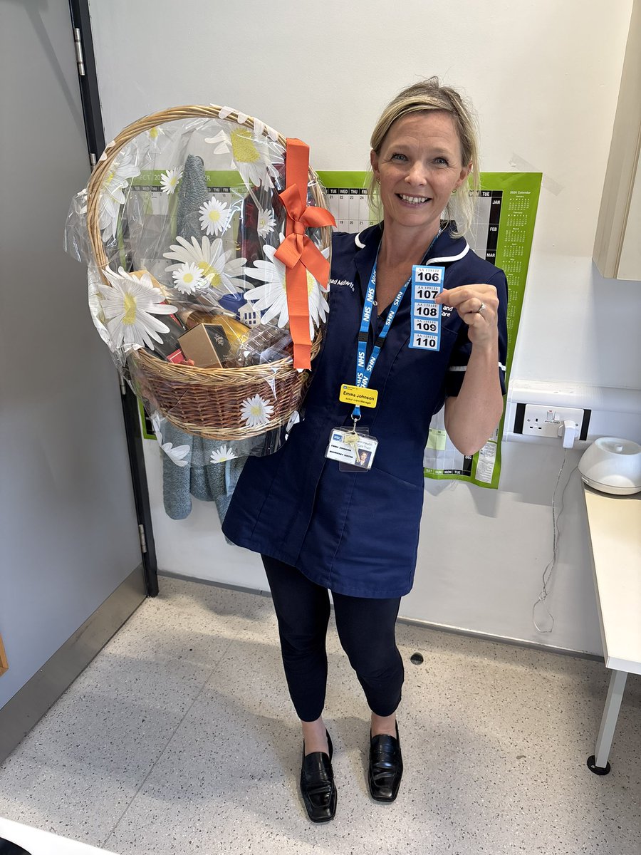 Our IDM raffle winner ⭐️Emma Johnson⭐️ with a basketful of goodies.
Thanks to everyone who took part. £100 raised for <a href="/CavellCharity/">Cavell</a> which provides financial support advice to nurses, midwives, nursing associates and maternity support workers.
<a href="/RcmNi/">RCM_NI</a> <a href="/MidwivesRCM/">Royal College of Midwives 💙</a>