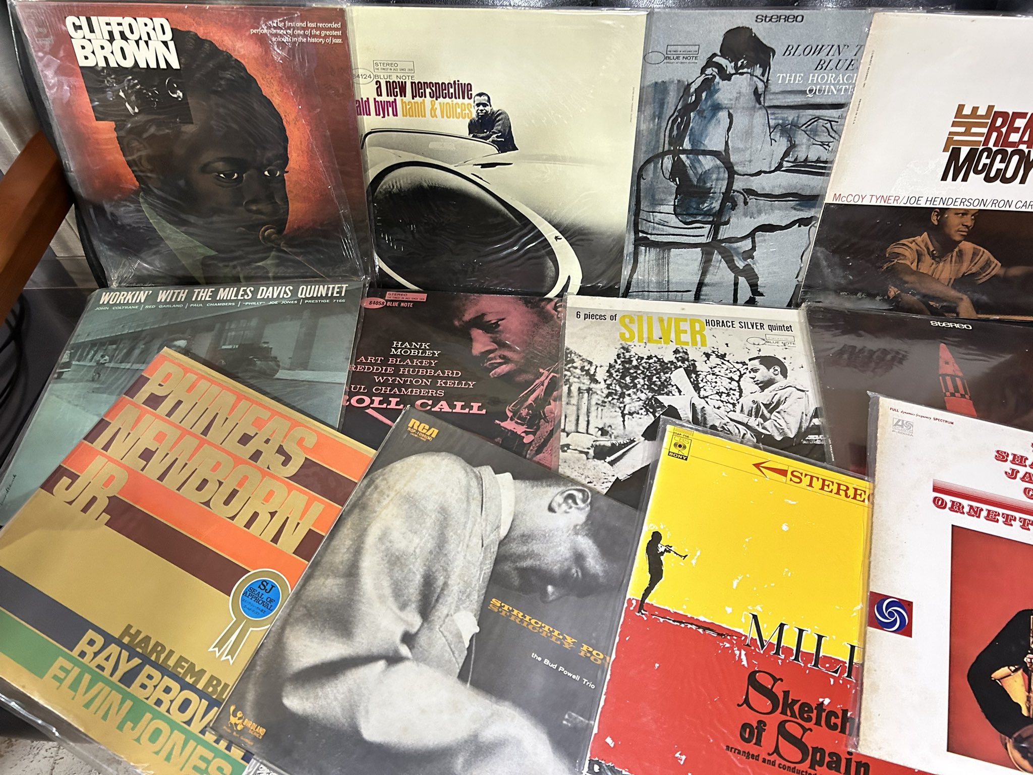 本物の Sea  X: on record日立 洋楽