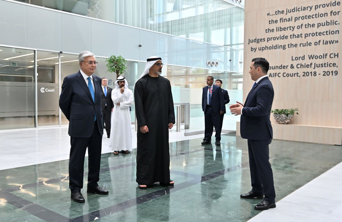 President <a href="/TokayevKZ/">Qasym-Jomart Toqayev</a> and Sheikh Khaled bin Mohamed bin Zayed Al Nahyan visited <a href="/AIFC_KZ/">AIFC</a>

The guests were introduced to AIFC’s core institutions and briefed on 🇰🇿🇦🇪 investment cooperation prospects. Currently, 46 #UAE companies operate at #AIFC across finance, insurance, IT and