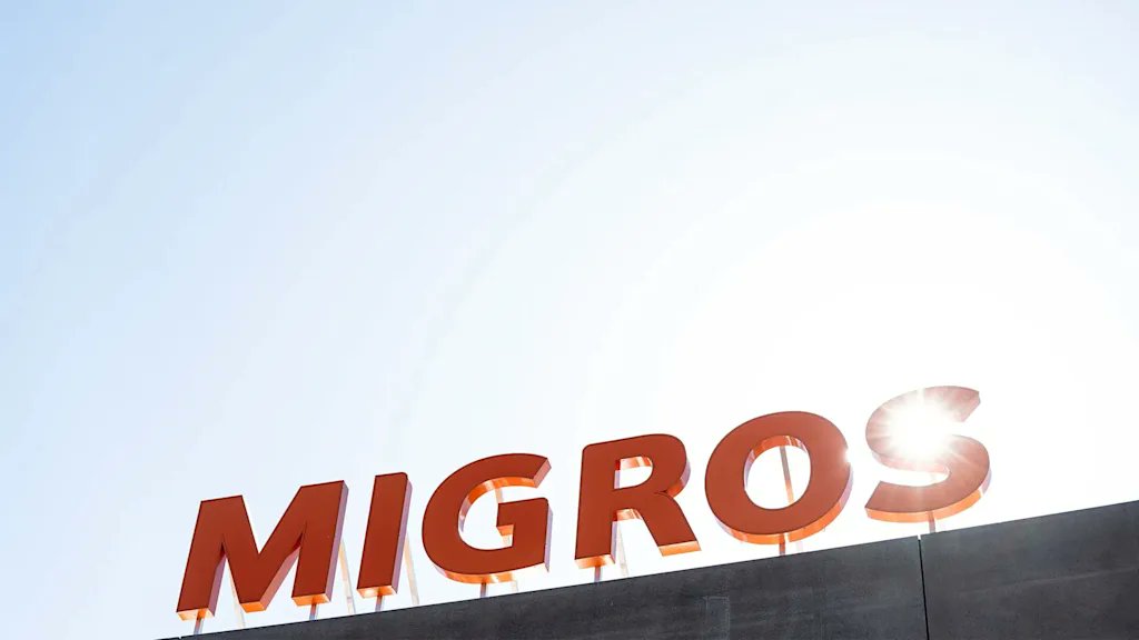 Vier Genossenschaften, ein Ziel: Ab 1. Juli 2025 führen die Migros-Regionen der Westschweiz eine gemeinsame, effiziente Logistik ein. Ecublens (VD) wird zu deren Zentrum, Genf und Martigny zu dezentralen Hubs von regionaler Bedeutung.
corporate.migros.ch/de/news/migros…