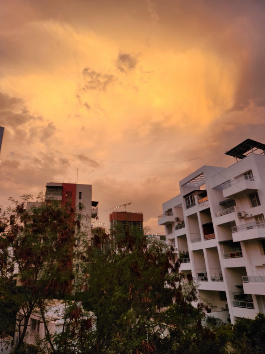 ruskievityazi's tweet image. bhagwe vadal 🧡🧡🧡 #Pune #OpSindoor #ModiAt8pm #FuckPakistanBC