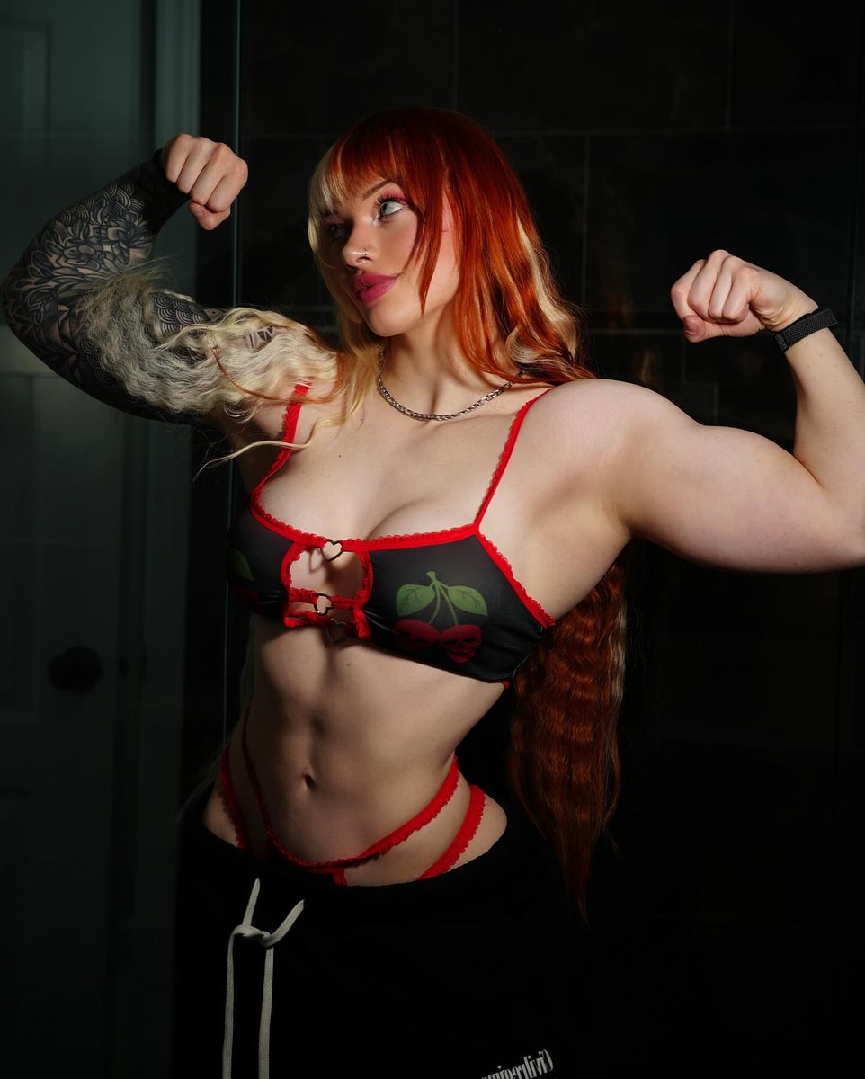 gorman_bre50376's tweet image. I wish the rest of my body was as lean as my hands are😔💔🍒
#bodybuilding #workout #gym #fitness #bodybuilder #gymgirl #tattoos