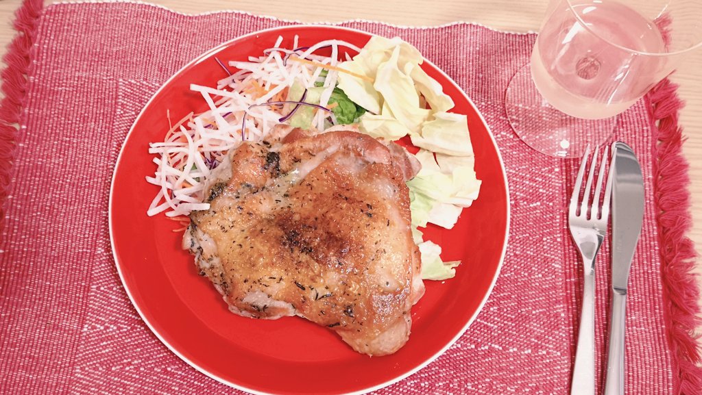 「むしゃくしゃしているので肉を焼きます。残業でも肉を諦めない」|83のイラスト