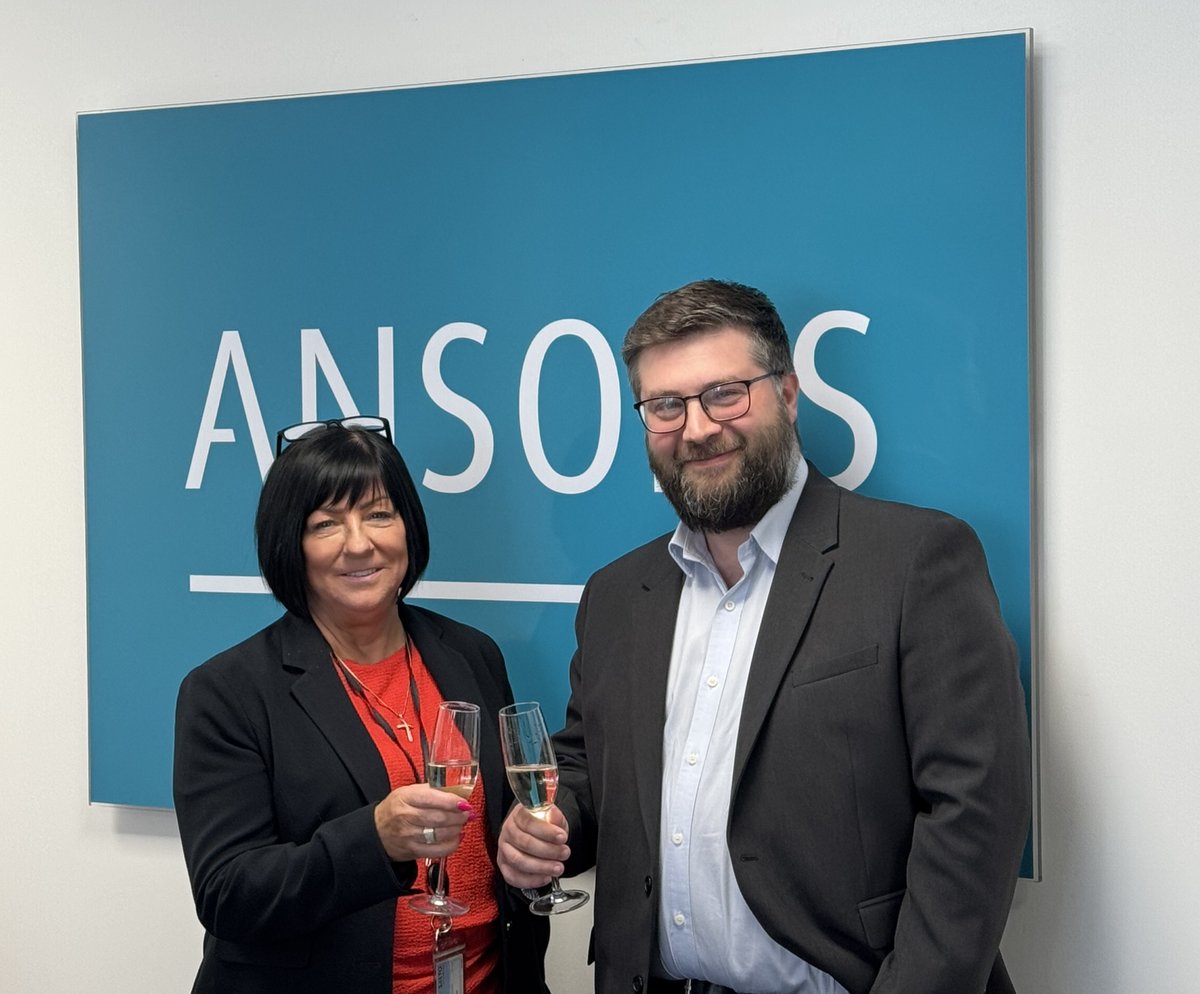 Two members of our team have been promoted to Director!

Elaine Durkin has been promoted to Director in our Residential Conveyancing department while Matthew Easter has been promoted in our Commercial Property department.

#Promotion #Director #WestMidlands #Solicitors