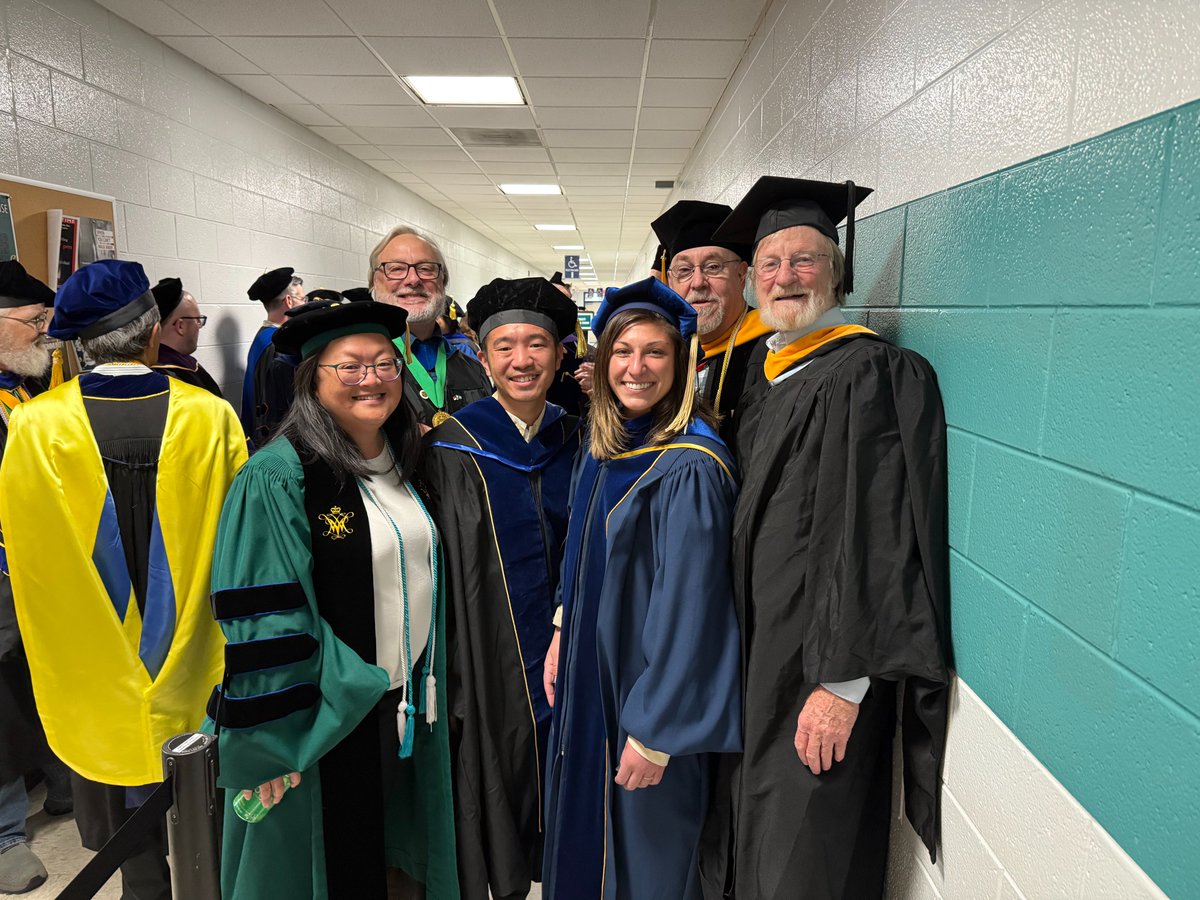 EOS participated in UNCW Commencement, honoring S25 grads. This was also the last grad ceremony for EOS Lecturer Roger Shew (far right), who is retiring. Congrats to all! Also pic'd (L to R) are EOS Profs Ai Ning Loh, Doug Gamble, Zijun Yang, Shannon Klotsko, and Dave Blake.