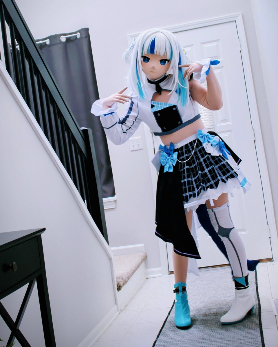 just keep swimming!! 🐟🥹💙✨

📸: <a href="/KaikaKigu/">KaikaKigu🌸🔜Colossalcon25</a> 
🎭: <a href="/BKC_BlacKCat/">玄猫物語BKC</a>

#gawrt #gawrgura #kigurumi #着ぐるみ #hololive