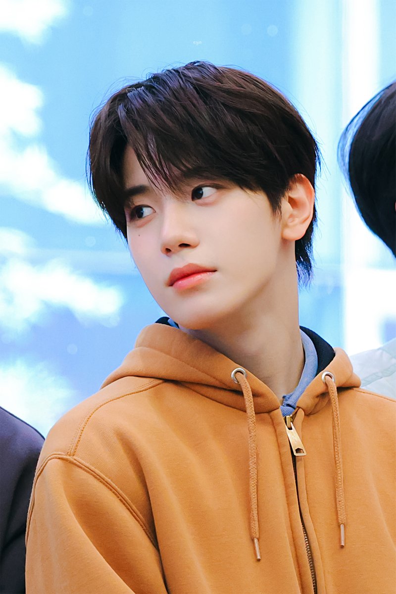 250419 미팬

#송승호 #SONGSEUNGHO 
#CLOSEYOUREYES #클로즈유어아이즈 #클유아 #CYE