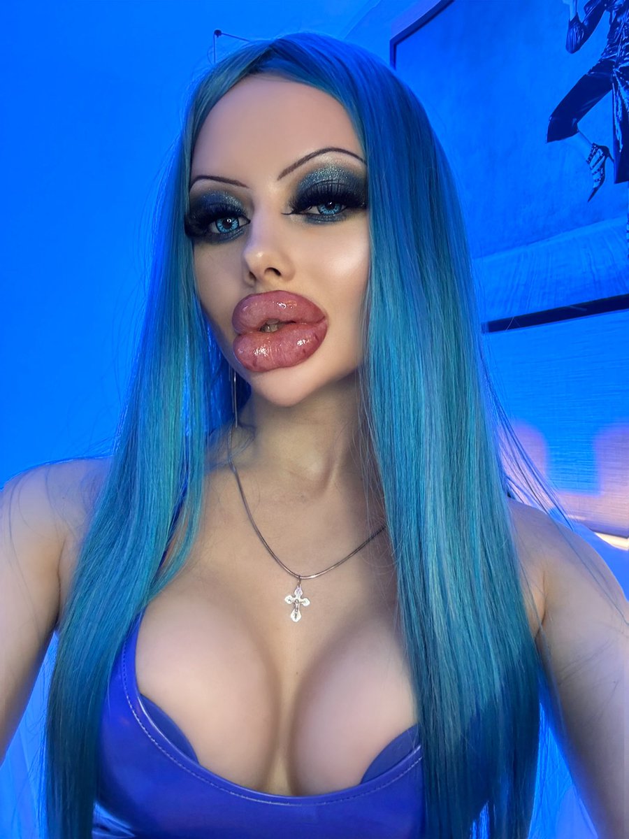 What’s the next colour of latex top should I get? 💵