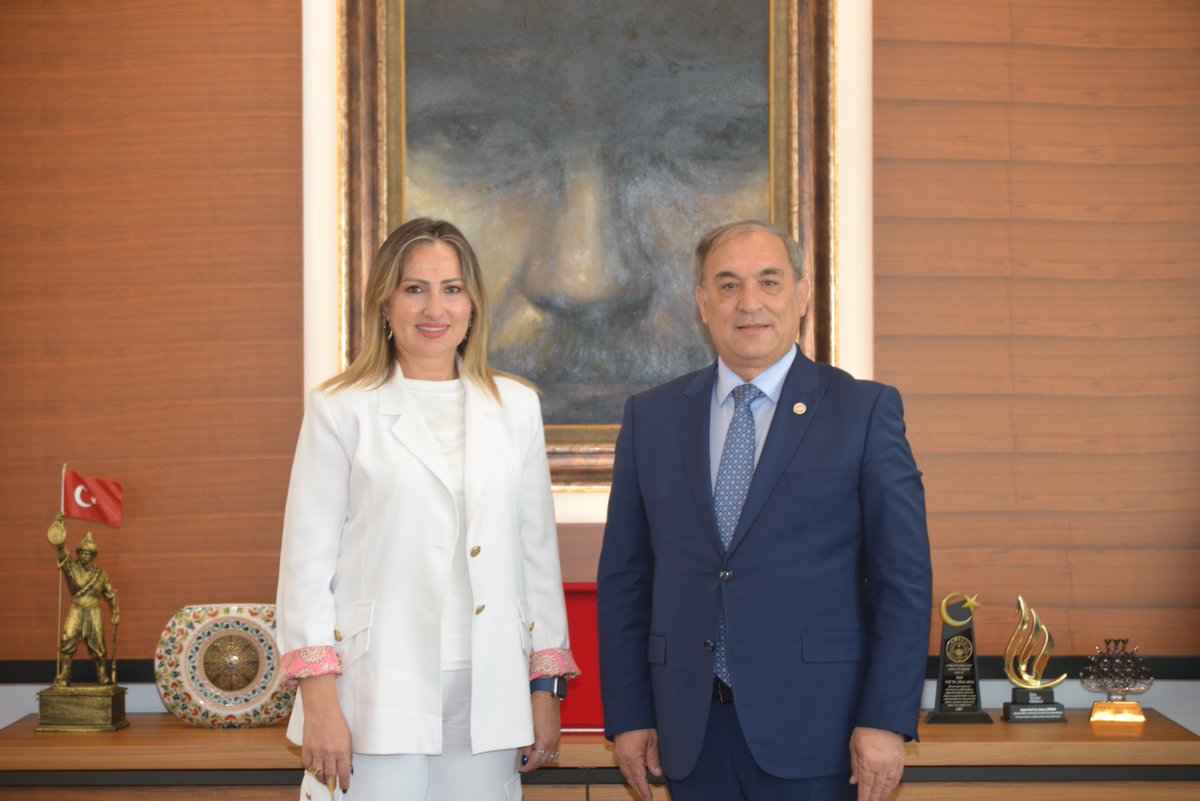 Firdevs Cingözler (@fcingozler) on Twitter photo Adana Alparslan Türkeş Bilim ve Teknoloji Üniversitesi Rektörümüz Sayın Prof. Dr. Adnan Sözen'i makamında ziyaret ettim. Nazik misafirperverliklerinden dolayı teşekkür ediyorum. <a href="/atukurumsal/">Adana Alparslan Türkeş Bilim ve Teknoloji Üniv.</a> Adana Alparslan Türkeş Bilim ve Teknoloji Üniversitesi Rektörümüz Sayın Prof. Dr. Adnan Sözen'i makamında ziyaret ettim. Nazik misafirperverliklerinden dolayı teşekkür ediyorum. <a href="/atukurumsal/">Adana Alparslan Türkeş Bilim ve Teknoloji Üniv.</a>