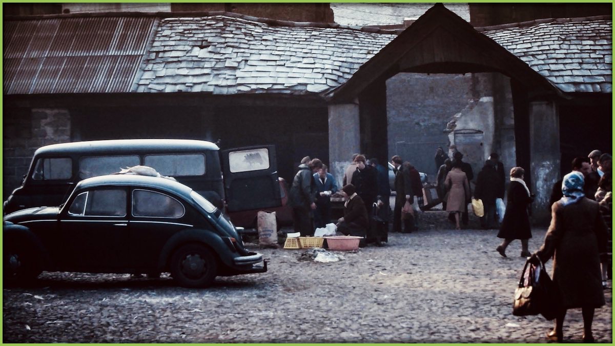LimerickMuseum's tweet image. Today in 1993.. Invitation from the &quot;Limerick Market Trustees&quot; to mark the Commencement of the Restoration and Rebuilding of the &quot;Milk Market&quot;, with the laying of a Commemoration Stone by Cllr John Quinn, Mayor of Limerick. #Limerick #OTD #market #restore
