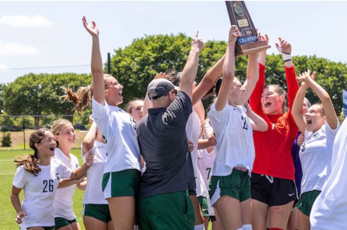 Thank you Mountain Brook Girls Soccer. Excited for my next chapter and to see all the Lord has in store.