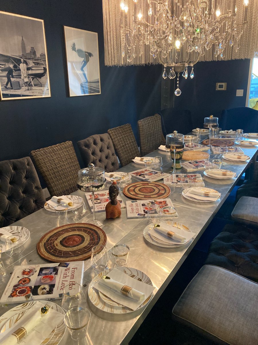 You can book my exclusive rooftop private chef experience in DTLA here: opentable.com/r/eko-kitchen-…