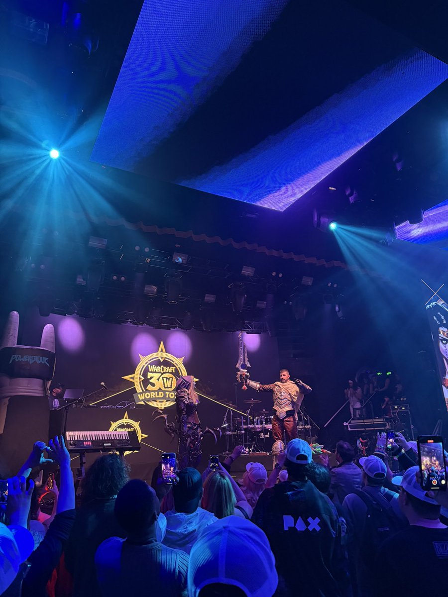 QuissyTV's tweet image. We had an amazing time in Boston for #warcraftworldtour. Thank you so much for having us. So awesome to meet up with familiar faces!