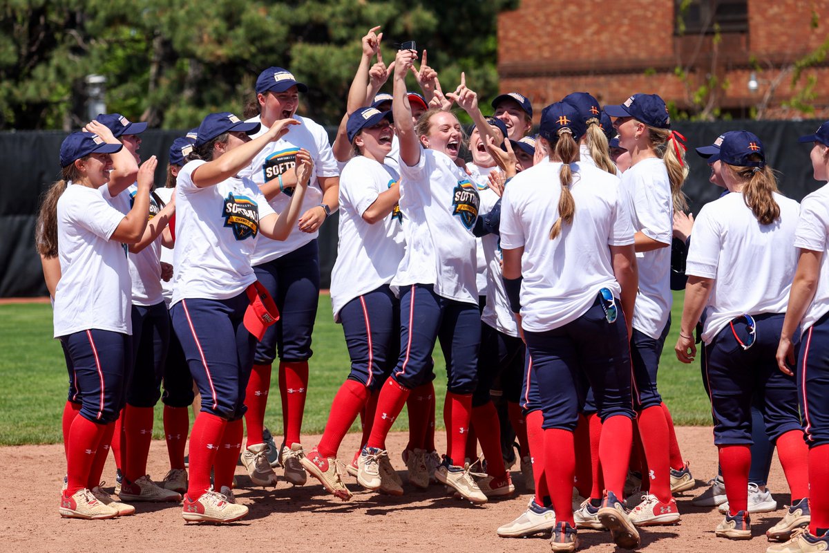 Horizon League (@horizonleague) on Twitter photo Victory Monday with the #HLSB champs!
#OurHorizon 🌇| #MajorExperiences | <a href="/RMUSoftball/">RMU Softball</a> | <a href="/RMUAthletics/">RMU Athletics</a> | <a href="/NCAASoftball/">NCAA Softball</a> Victory Monday with the #HLSB champs!
#OurHorizon 🌇| #MajorExperiences | <a href="/RMUSoftball/">RMU Softball</a> | <a href="/RMUAthletics/">RMU Athletics</a> | <a href="/NCAASoftball/">NCAA Softball</a>