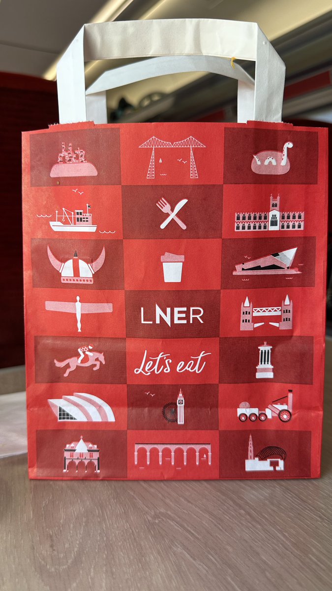 Jon Mitchell - Weatherman (@jonmitchelltv) on Twitter photo Iāve guessed them all @lner but where does the one near bottom left represent (the one that looks like Sydney Opera House)?
I bet <a href="/richardsalkeld/">Richard Salkeld</a> knows. Iāve guessed them all @lner but where does the one near bottom left represent (the one that looks like Sydney Opera House)?
I bet <a href="/richardsalkeld/">Richard Salkeld</a> knows.