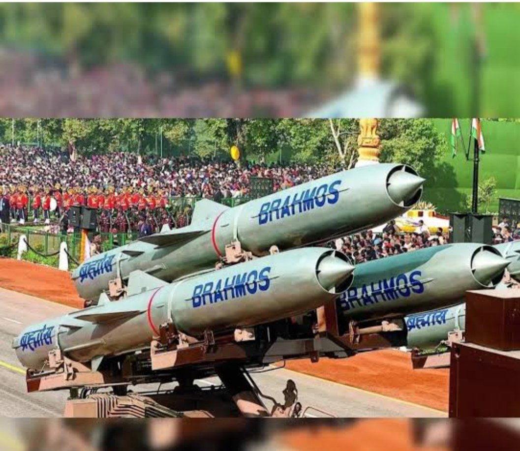 भारत ने रक्षा क्षेत्र में  बड़ा कदम उठाते हुए लखनऊ में ब्रह्मोस सुपरसोनिक मिसाइल की यूनिट शुरू की।
