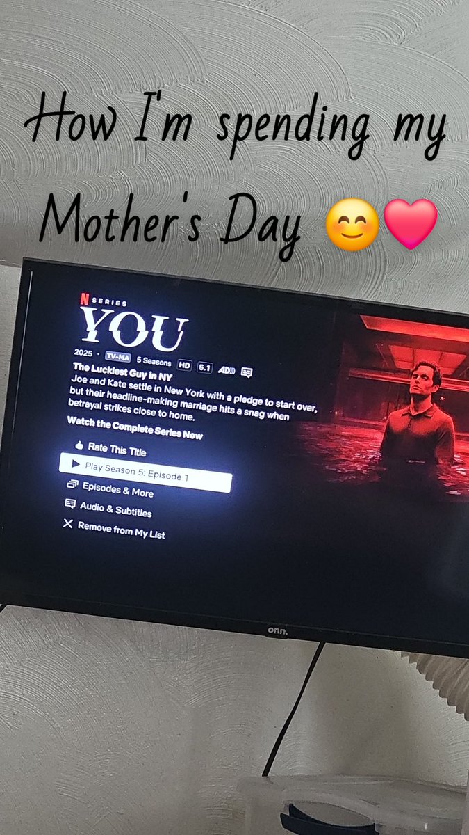 BadABossB's tweet image. Happy Mother's Day yesterday 💐💕