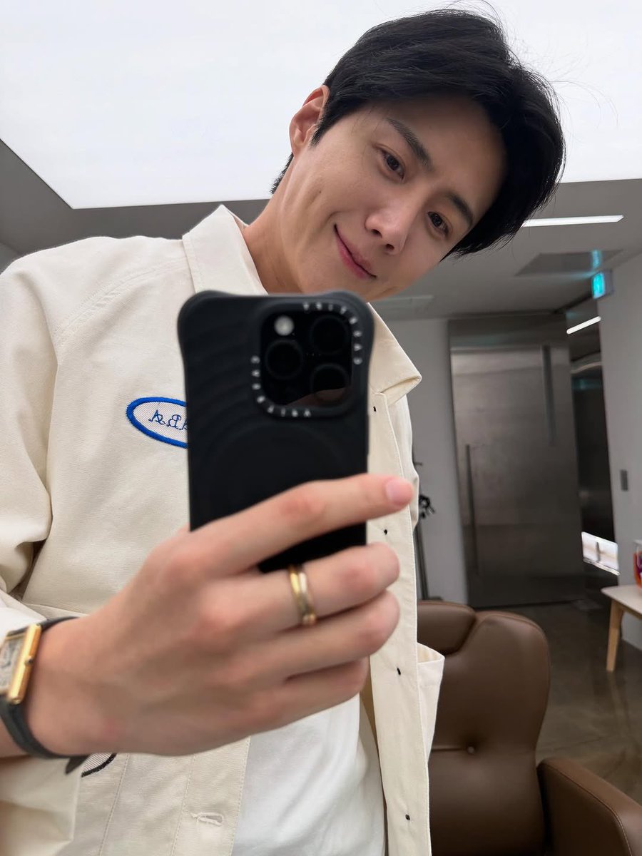 seon__holic's tweet photo. 2025.05.12
Actor Kim Seonho instagram post update 🥹🩵
“#DuckTH #SummerFreshness #GardenBreeze”
#김선호 #KimSeonho https://t.co/RRQ2hNlyg1