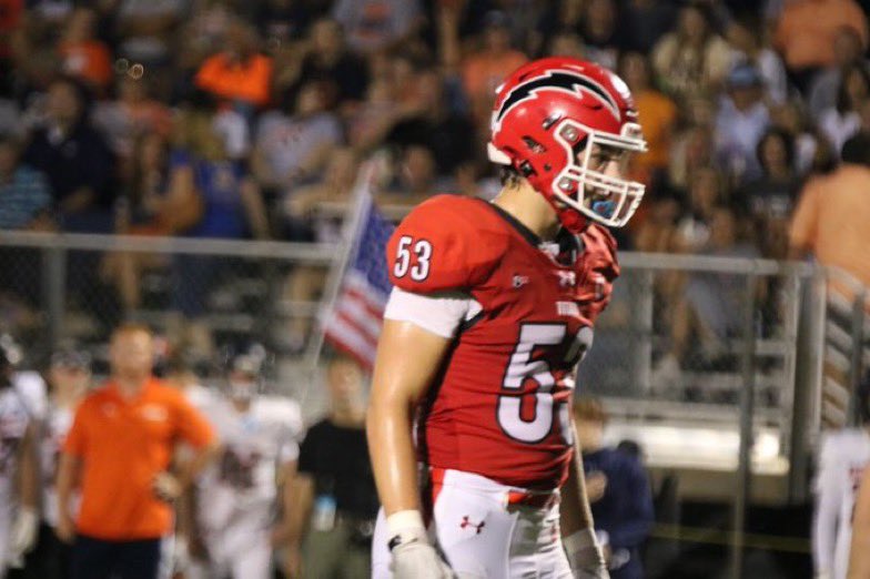 2026 3⭐️ DE/DT
Cody Moss
Glenwood High (IL.)
6-4/260 🎓 4.53 GPA 
<a href="/Cody_m54/">Cody Moss</a> 
<a href="/GlenwoodFB/">Glenwood Football</a> 

hudl.com/video/3/147443…