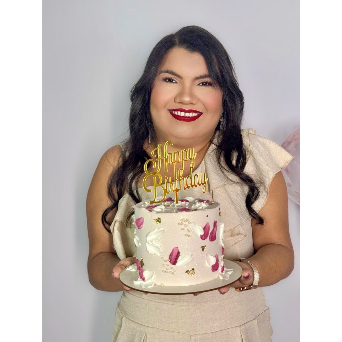 Obrigada Deus por mais um ano de vida! 🙌🏾🥳12/05
#Hello32 🎂🎈