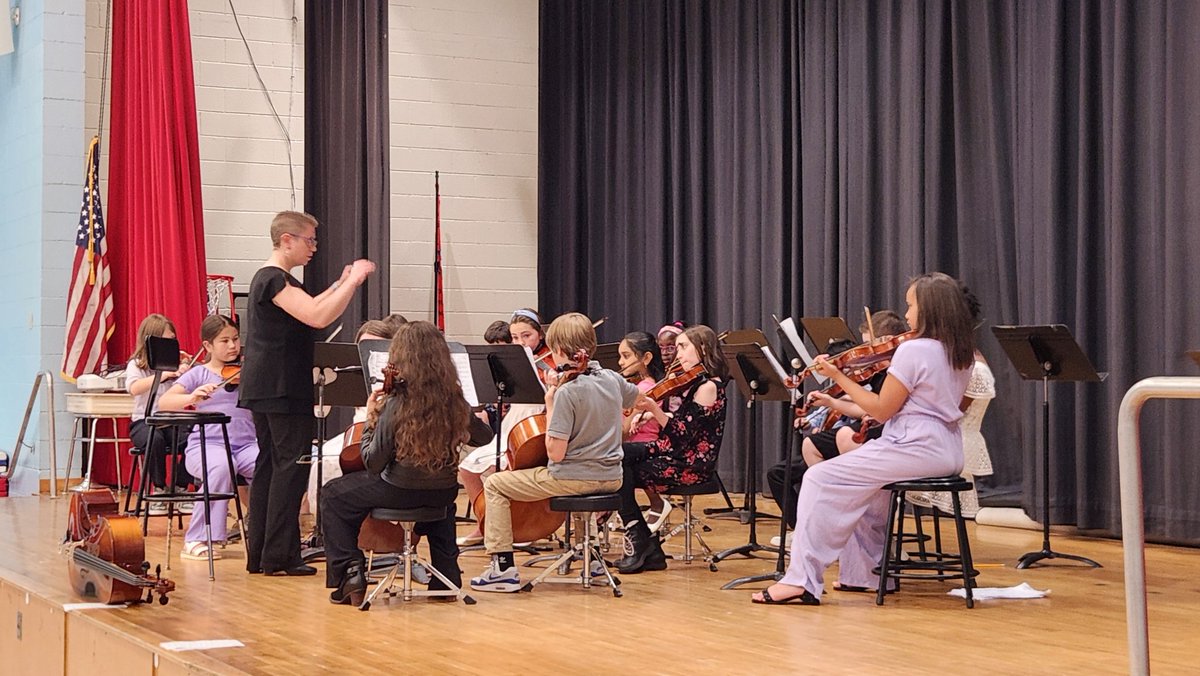 Our 3rd and 4th grade instrumental music students did an amazing job Friday night with their spring concert! A packed gymnasium was treated to a night of music! A big thank you to Mrs. Gergich for all of her hard work in preparing the students!