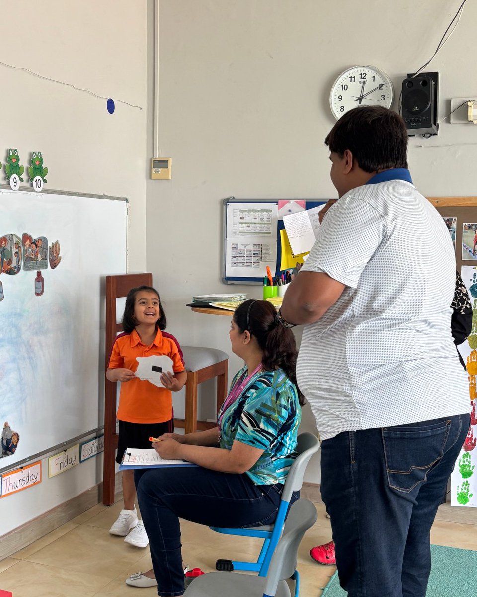 Stonehill_SIS's tweet image. Our young learners became the teachers at the recent Student Led Conferences ! They proudly walked their parents through what they’ve been learning — sharing projects, demonstrating skills, and reflecting on their growth.
#StudentLedConference #SISlearns #PYPShowcase