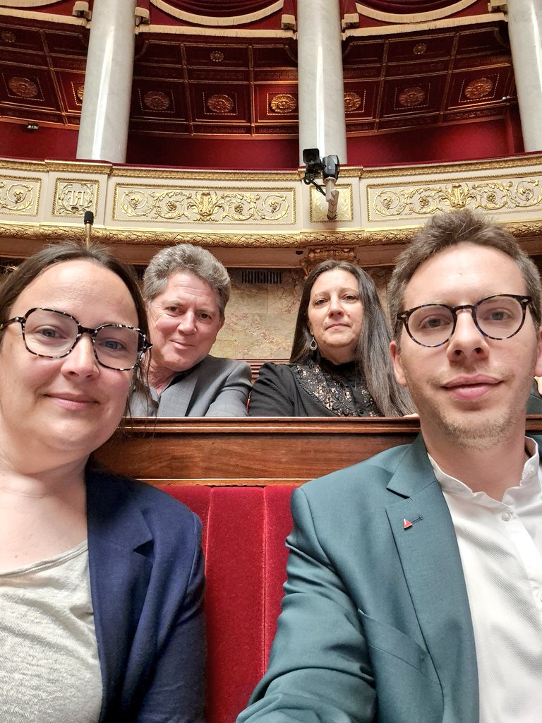 HadrienClouet's tweet photo. Ouverture en hémicycle des débats sur le texte #soinspalliatifs et #Findevie.
Un texte de justice et de liberté. 13 ans que notre courant politique porte cette revendication : droit opposable aux soins palliatifs et droit à mourir dans la liberté !
On s'en approche. https://t.co/N6o0ZuUJiV