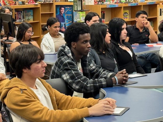 JCPS (@jcpsky) on Twitter photo ✨ THIS MORNING HIT ALL THE RIGHT NOTES 🎶 | Teddy Abrams of the <a href="/LouOrch/">Louisville Orchestra</a> stopped by <a href="/NewcomerAcademy/">Newcomer Academy</a> for an inspiring Q&A with dozens of multilingual learners from 20+ countries—many new to the U.S. 🌍
Many of the students can’t communicate with each other in their native ✨ THIS MORNING HIT ALL THE RIGHT NOTES 🎶 | Teddy Abrams of the <a href="/LouOrch/">Louisville Orchestra</a> stopped by <a href="/NewcomerAcademy/">Newcomer Academy</a> for an inspiring Q&A with dozens of multilingual learners from 20+ countries—many new to the U.S. 🌍
Many of the students can’t communicate with each other in their native