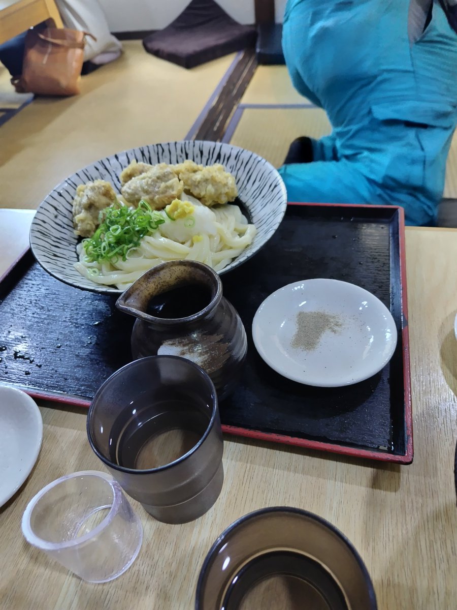 まつばら　うどん
ヤバい!バリ美味やん