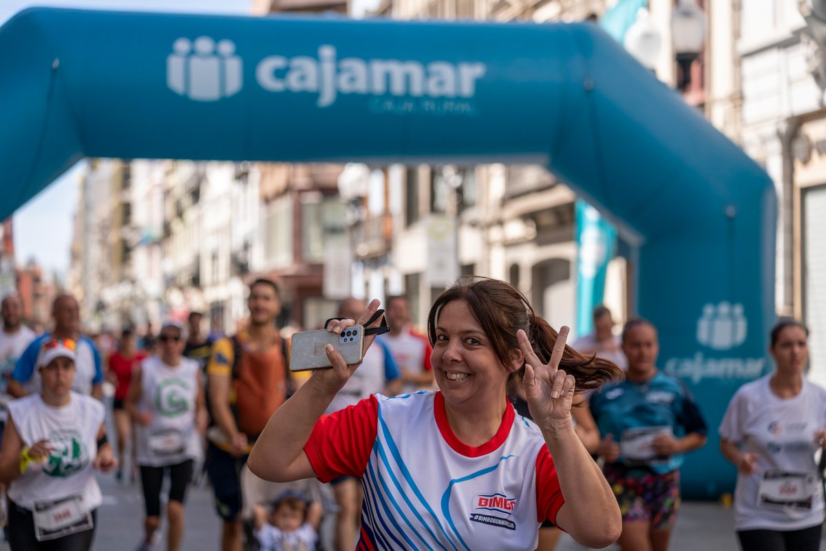 Canarias7CE's tweet photo. Queremos agradecer a cada uno de los participantes de la #Canarias7 Carrera de las Empresas 2025. Vuestra energía, esfuerzo y espíritu de equipo han convertido esta jornada en algo único y especial. 📷 https://t.co/7uPQAjD0Jh