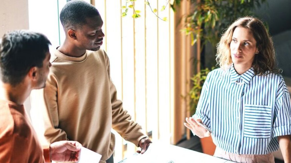 Vous lancez un projet et voulez mesurer son impact environnemental ?
#EmpreinteProjet, la méthode de l’<a href="/ademe/">ADEME</a>, vous guide pas à pas pour une évaluation fiable, multicritère et accessible ! 
À lire dans #ADEMEInfos 👉 infos.ademe.fr/societe-politi…