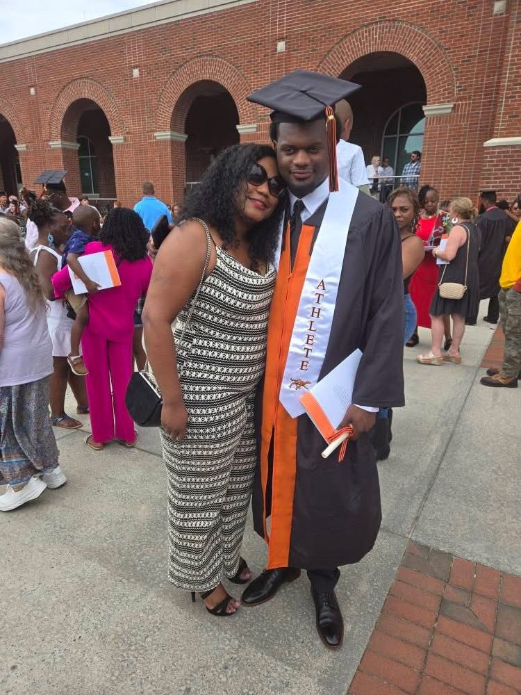 Definitely a blessing to be a college graduate all to the man above 💯