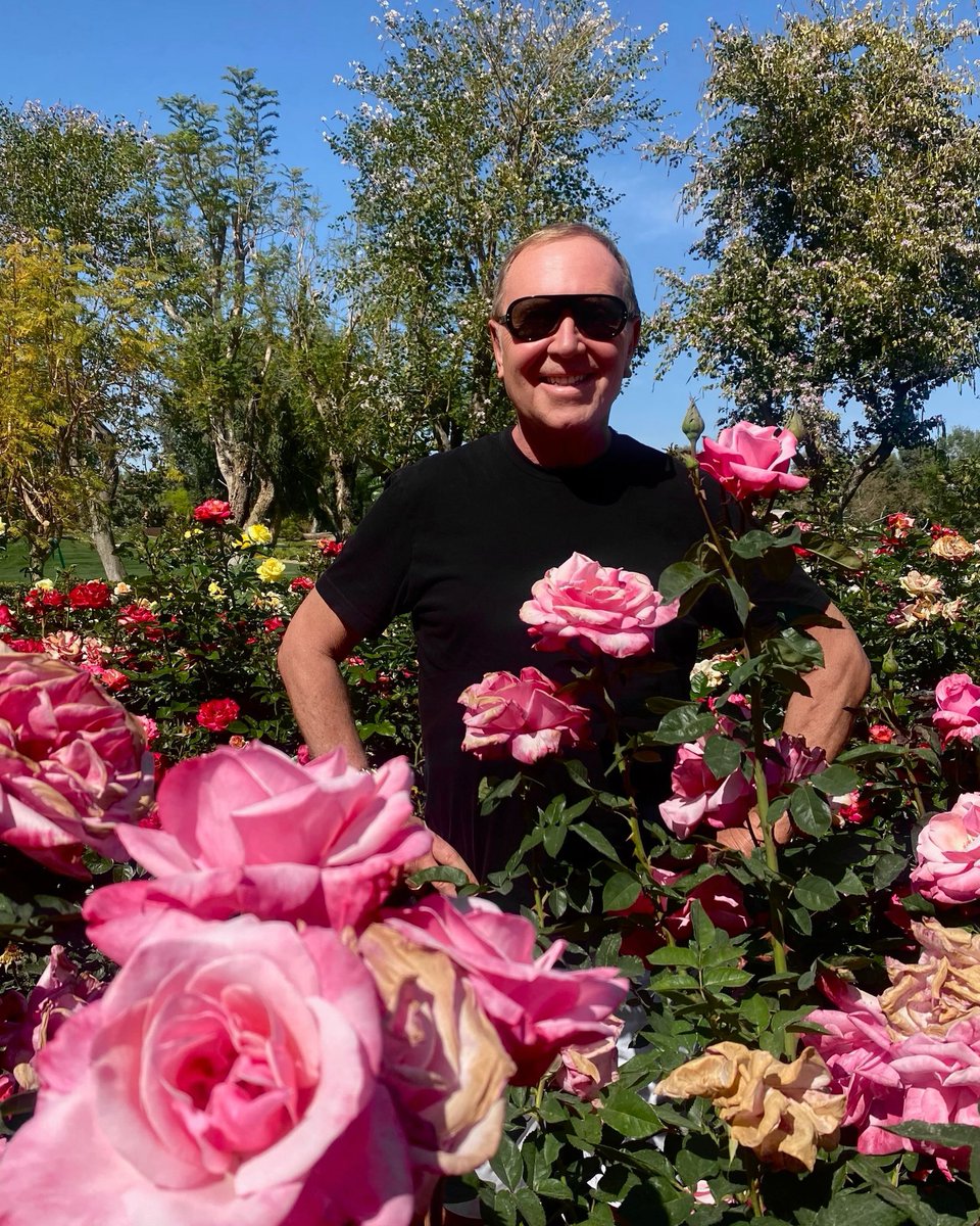 “On the road again. Soaking up the beauty of the American West, from the big skies of Utah to the glamorous rose garden at Sunnylands in Palm Springs. So much beauty!!” -xxMK