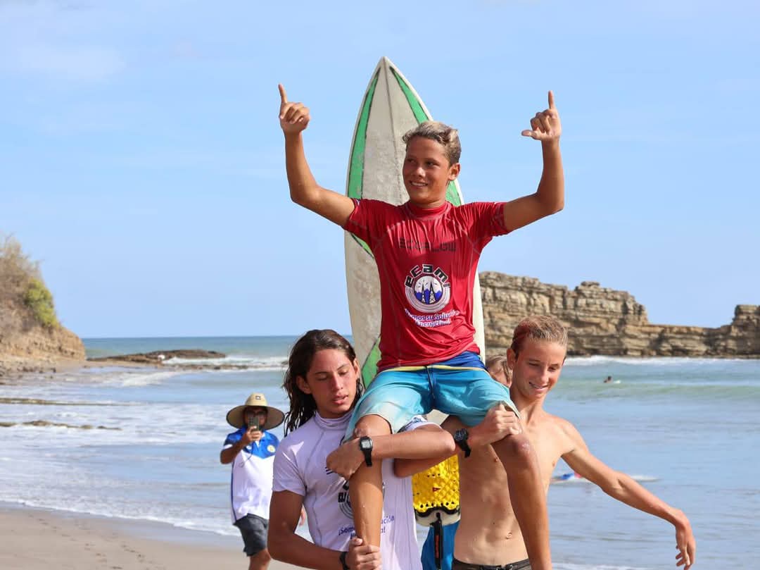 adiarionic's tweet photo. 🌊 ¡Pasión y adrenalina sobre las olas! 🏄♀️
Este fin de semana, la playa Sardina en #tola, #Rivas, fue el escenario vibrante del Circuito Nacional Junior de Surf 2025.
#NicaraguaFascinanteIrresistible
#RivasNicaragua
#SolPlayaArena
#Nicaragua
#surf https://t.co/3bkwIqzjKs