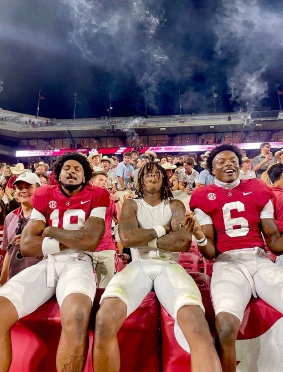 PRIME /ATH (@chriswhiteheadz) on Twitter photo Blessed to receive an offer from <a href="/AlabamaFTBL/">Alabama Football</a> โผ๏ธโผ๏ธ <a href="/crob45/">Christian Robinson</a> <a href="/LCB_Coach_Camp/">Salvatore Camp</a> <a href="/bird_athletics/">L. C. Bird Athletics</a> <a href="/LCBfootball/">L.C. Bird Football ๐ฆ
๐</a> <a href="/AWilliamsUSA/">Anthony Williams</a> <a href="/cfieldsports/">chesterfieldsports (from RVA Sports Network)</a> Blessed to receive an offer from <a href="/AlabamaFTBL/">Alabama Football</a> โผ๏ธโผ๏ธ <a href="/crob45/">Christian Robinson</a> <a href="/LCB_Coach_Camp/">Salvatore Camp</a> <a href="/bird_athletics/">L. C. Bird Athletics</a> <a href="/LCBfootball/">L.C. Bird Football ๐ฆ
๐</a> <a href="/AWilliamsUSA/">Anthony Williams</a> <a href="/cfieldsports/">chesterfieldsports (from RVA Sports Network)</a>