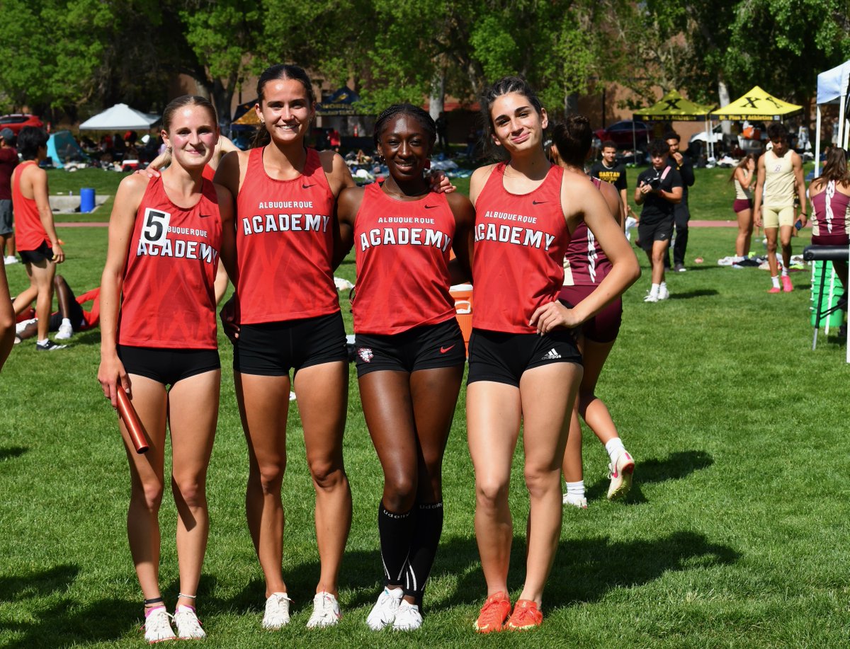 Anna '26, Addison '26, Grace '27, and Kate '28 bested the previous school record in the 1600 medley relay by four seconds at the district meet! Way to go, Chargers!  🎉 💪 👏

#AlbuquerqueAcademy #AcademyChargers #AcademyTrack #RecordSetters