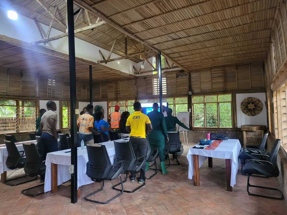 Peter Kavuma (@peterlongus) on Twitter photo First Aid training for staff at the <a href="/GreatOutdoorsUg/">GreatOutdoorsUganda</a>
Special thanks to <a href="/OliveKobus53353/">Olive Kobusingye</a> for entrusting us.
<a href="/C_Care_HSI_Ug/">C-Care HSI Training Center Uganda</a>
<a href="/HSI_Emergency/">HSI: Emergency Care</a>
<a href="/C_Care_Uganda/">C-Care Uganda</a> First Aid training for staff at the <a href="/GreatOutdoorsUg/">GreatOutdoorsUganda</a>
Special thanks to <a href="/OliveKobus53353/">Olive Kobusingye</a> for entrusting us.
<a href="/C_Care_HSI_Ug/">C-Care HSI Training Center Uganda</a>
<a href="/HSI_Emergency/">HSI: Emergency Care</a>
<a href="/C_Care_Uganda/">C-Care Uganda</a>