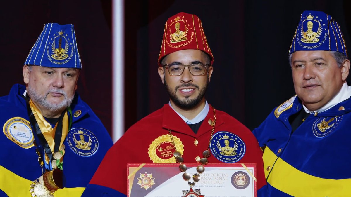 Doctores que recibieron la Colegiatura Oficial Internacional de Doctor Honoris Causa (Parte 6) en la XII Ceremonia Internacional de Colegiación realizado en Colombia:

Dr. Caleb Ortiz Sánchez
Dr. Erick Cabrera Castellanos
Dr. Fabio Araque Vargas
Dr. Juan Mejía Balvín
