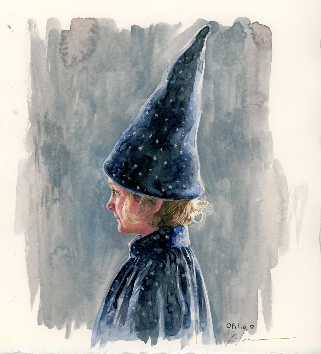 MilesJohnston's tweet image. I painted my daughter in her little wizard's robe 💞✨
