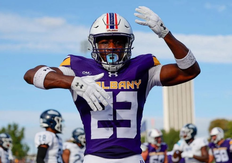Vincent Feliciano (@vinnie_2027) on Twitter photo #AGTG🙌🏽 After a great conversation with <a href="/CoachBucar/">Dave Bucar</a> im blessed to receive my first D1 offer from the University at Albany. Go Great Danes!
<a href="/UAlbanyFootball/">UAlbany Football</a> <a href="/coachroot82/">J.Root</a> <a href="/CoachKraftyMPS/">Richard Krafty</a> <a href="/CoachHarrisDBs/">Carlos Harris</a> #AGTG🙌🏽 After a great conversation with <a href="/CoachBucar/">Dave Bucar</a> im blessed to receive my first D1 offer from the University at Albany. Go Great Danes!
<a href="/UAlbanyFootball/">UAlbany Football</a> <a href="/coachroot82/">J.Root</a> <a href="/CoachKraftyMPS/">Richard Krafty</a> <a href="/CoachHarrisDBs/">Carlos Harris</a>
