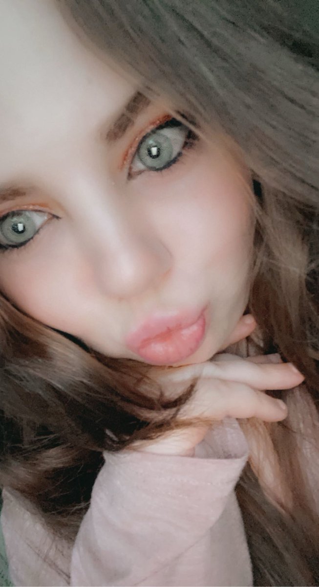 Help it’s too hot

I’m melting