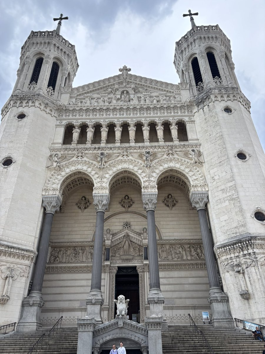 _ChristusRex_'s tweet image. Basilique Notre-Dame de Fourvière, Lyon