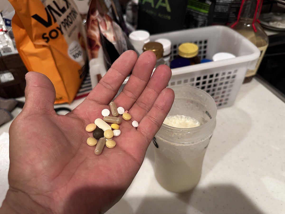 NO系サプリ追加💊
プロテインで流し込むぅ