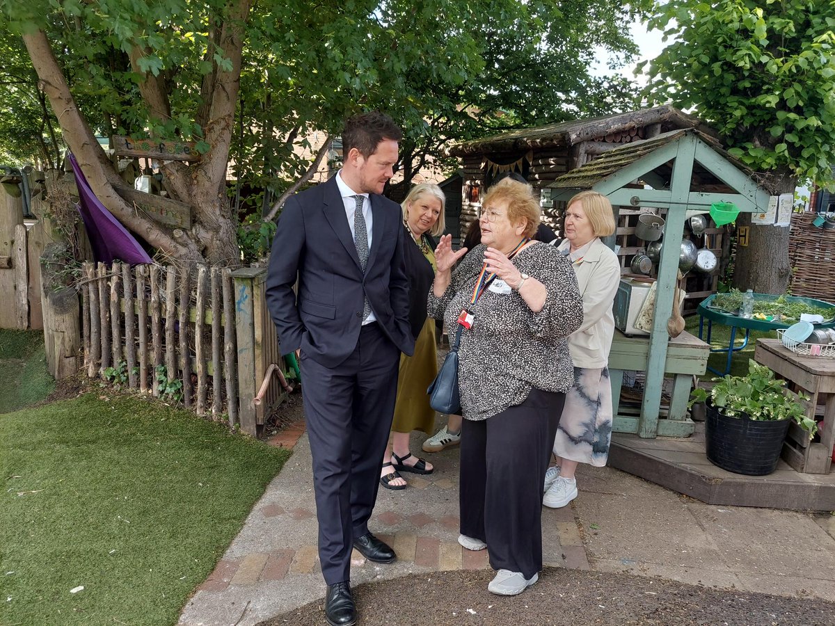 Haringey Council (@haringeycouncil) on Twitter photo We were delighted to welcome <a href="/StephenMorganMP/">Stephen Morgan MP</a> to Woodland Park Nursery in #Haringey 🌟
Joined by Leader Cllr <a href="/perayahmet/">Peray Ahmet</a> & Cllr <a href="/ZenaBrabazon/">Zena Brabazon</a>, he took an insightful tour, seeing first-hand the incredible education & experiences shaping young minds 📚
👉haringey.gov.uk/news/20250512/… We were delighted to welcome <a href="/StephenMorganMP/">Stephen Morgan MP</a> to Woodland Park Nursery in #Haringey 🌟
Joined by Leader Cllr <a href="/perayahmet/">Peray Ahmet</a> & Cllr <a href="/ZenaBrabazon/">Zena Brabazon</a>, he took an insightful tour, seeing first-hand the incredible education & experiences shaping young minds 📚
👉haringey.gov.uk/news/20250512/…