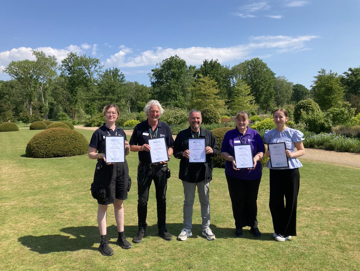 We were delighted to visit RHS Bridgewater for #NationalCoachWeek this morning to present <a href="/The_RHS/">The RHS</a> with renewal of our Coach Friendly status for a further three years for all their Gardens.

🏆 Bridgewater 
🏆 Harlow Carr
🏆 Hyde Hall
🏆 Rosemoor
🏆 Wisley