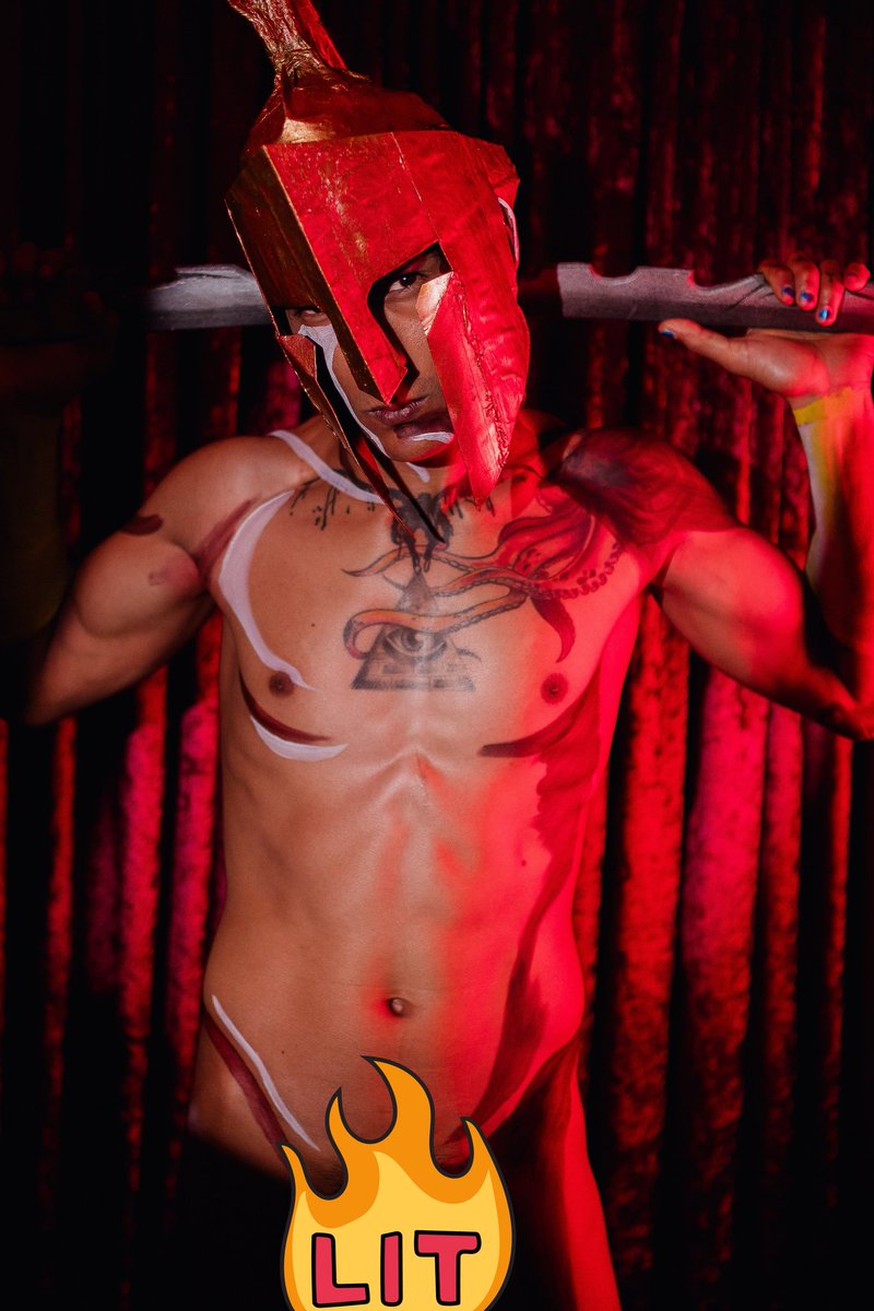 Que rica 🤤 colaboración con <a href="/lotbrynte/">Lot Bryant</a> y el talento de <a href="/saro_foto/">SARO</a> 
Ya la puedes disfrutar en Onlyfans y Telegram