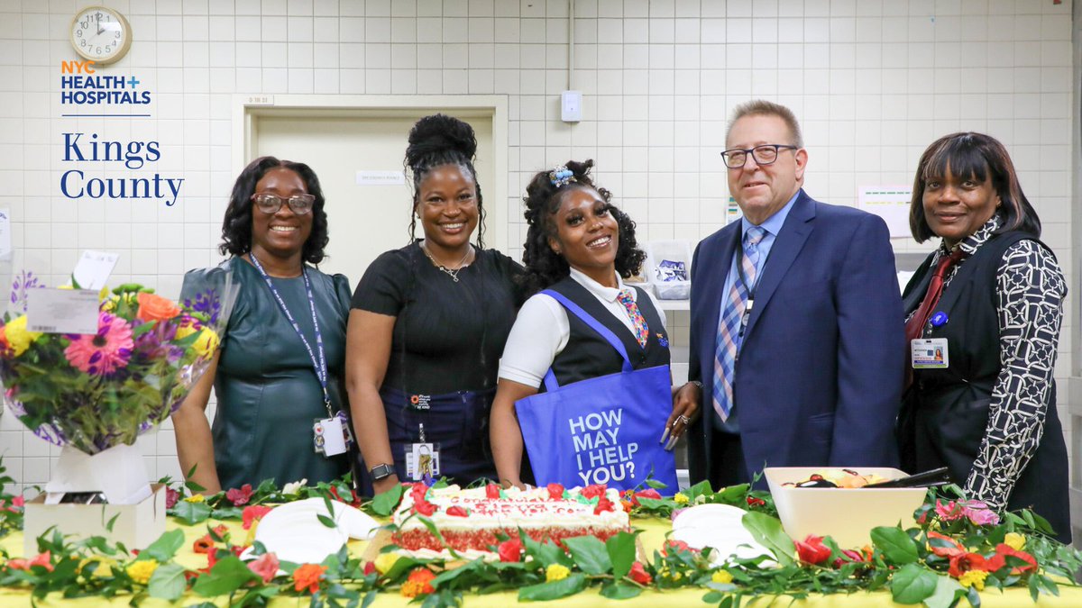 #ICYMI Sierra from our Food Services department was recognized for consistently displaying ICARE values in her daily work. 👏 Thank you, Sierra, for your dedication and commitment to excellence! #WeAreKings💙
